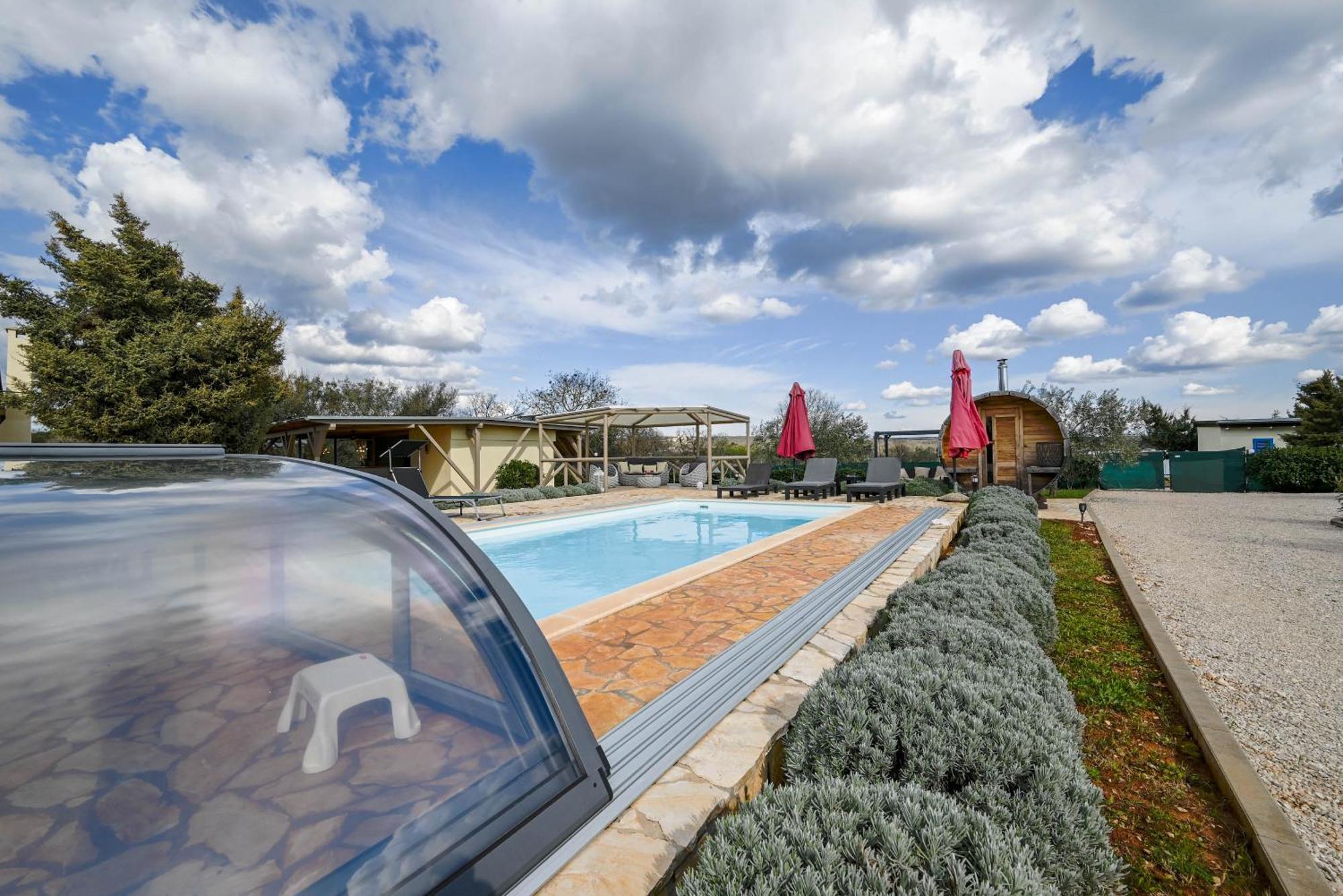 Bella Di Campo Villa Rovinj Bagian luar foto